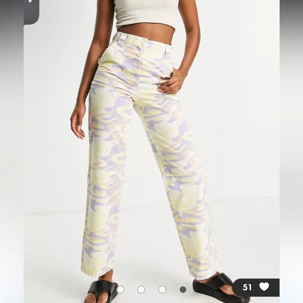 Topshop high rise straight leg utility pants in pastel camo print size 4 - Picture 1 of 13